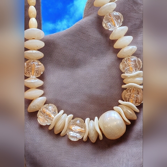 Chunky Necklace Beaded Statement Piece - Picture 2 of 2